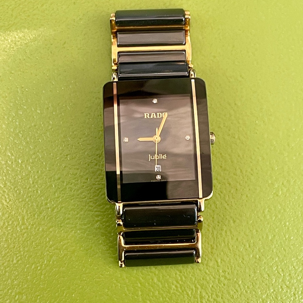 Vintage RADO Jubilé Swiss-made Ladies Petite Watch